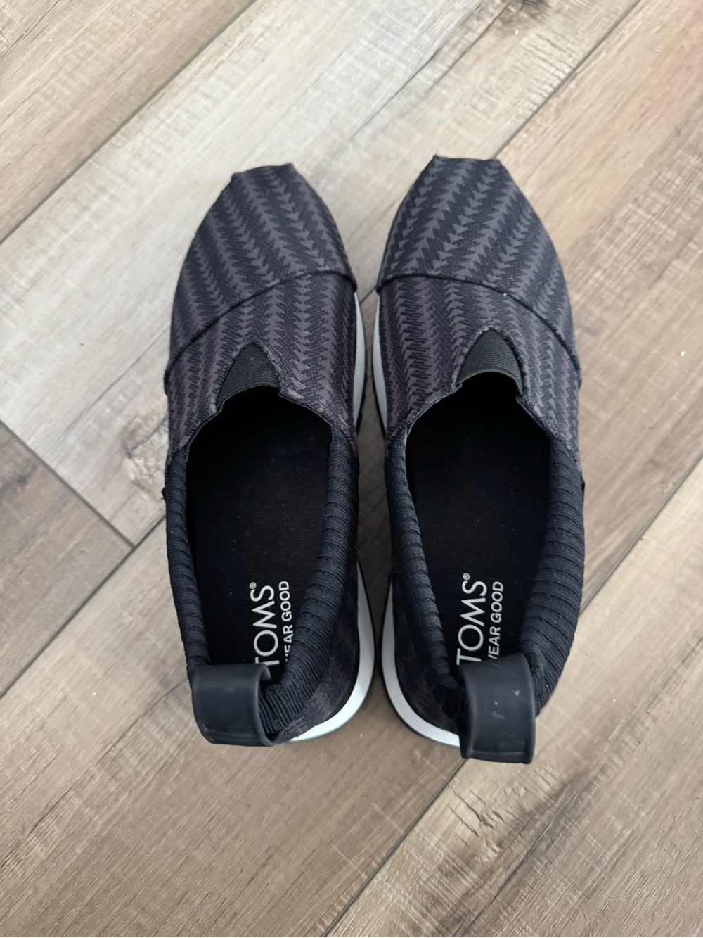 Toms women’s slip on loafer/sneaker.
